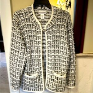 Woman’s Alfred dunner cardigan/jacket.